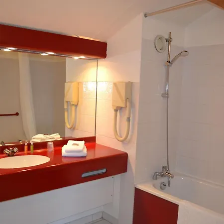 Hotel Logis Noemys 3*