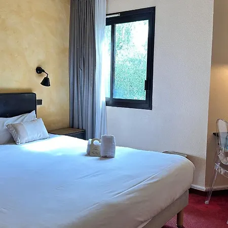 Hotel Logis Noemys