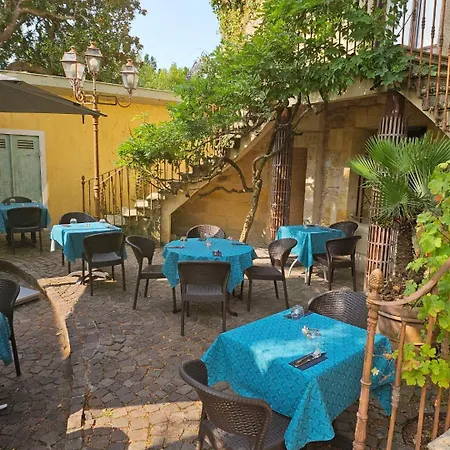 Hotell Logis Noemys 3*