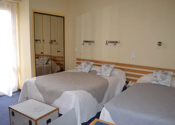 Logis Noemys Hotell 3*